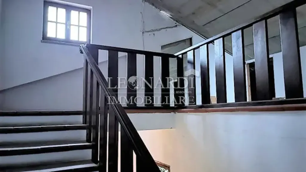 Toad - Two-Storey House with Workshop in San Giustino