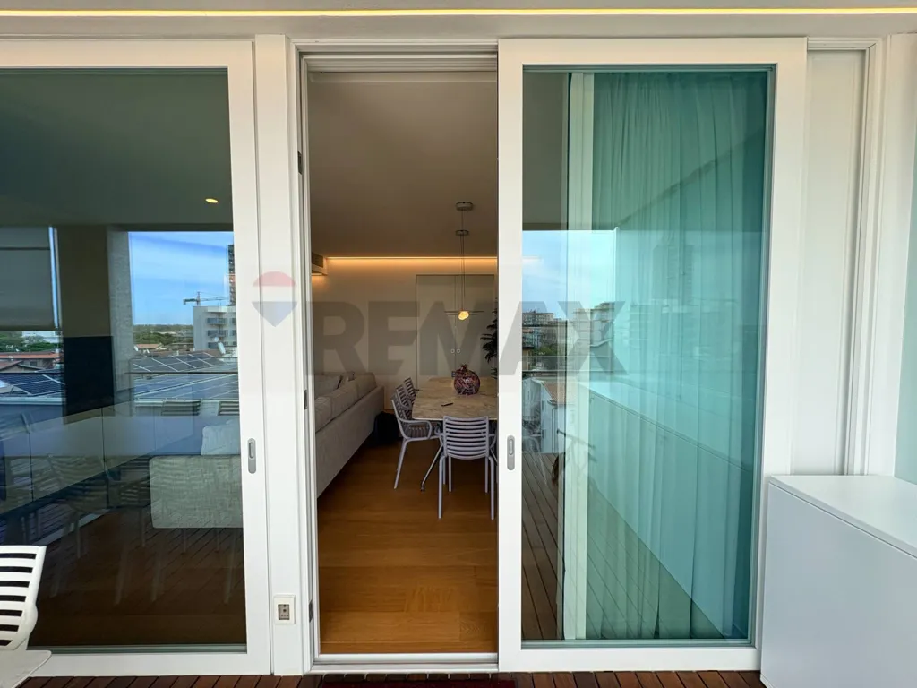 Rõdu - Attic with Pool in Central Jesolo