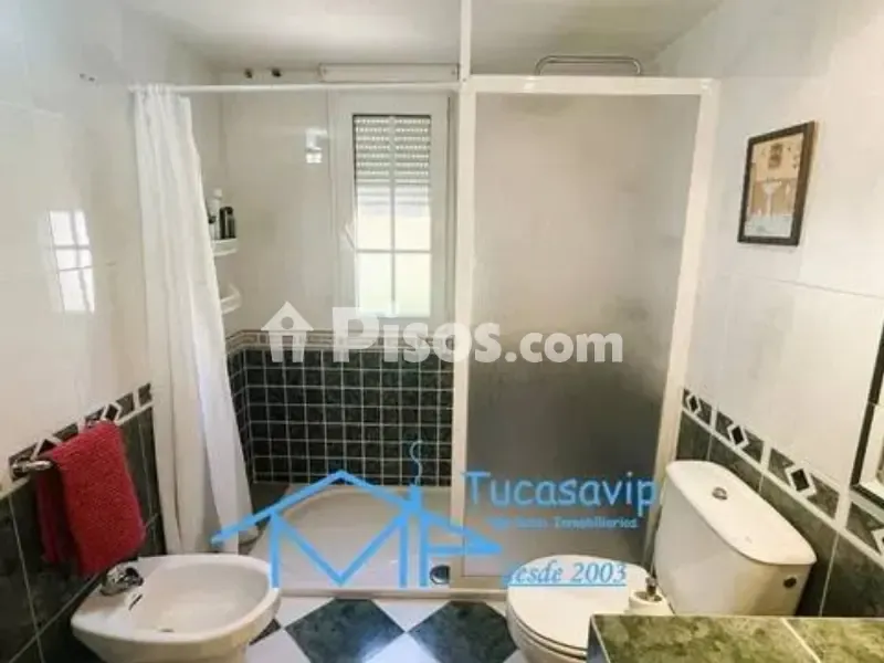 Bathrooms - Chalet with Panoramic Views in Cebreros