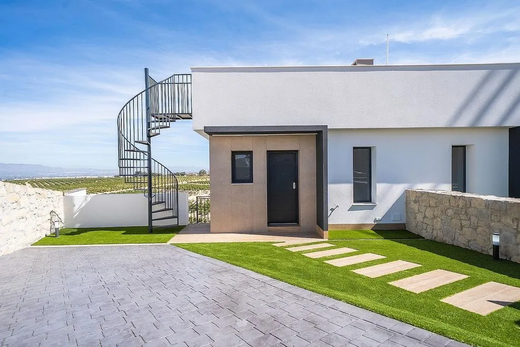 Välivaade - Modern Mediterranean Chalet with Golf Course View in Algorfa