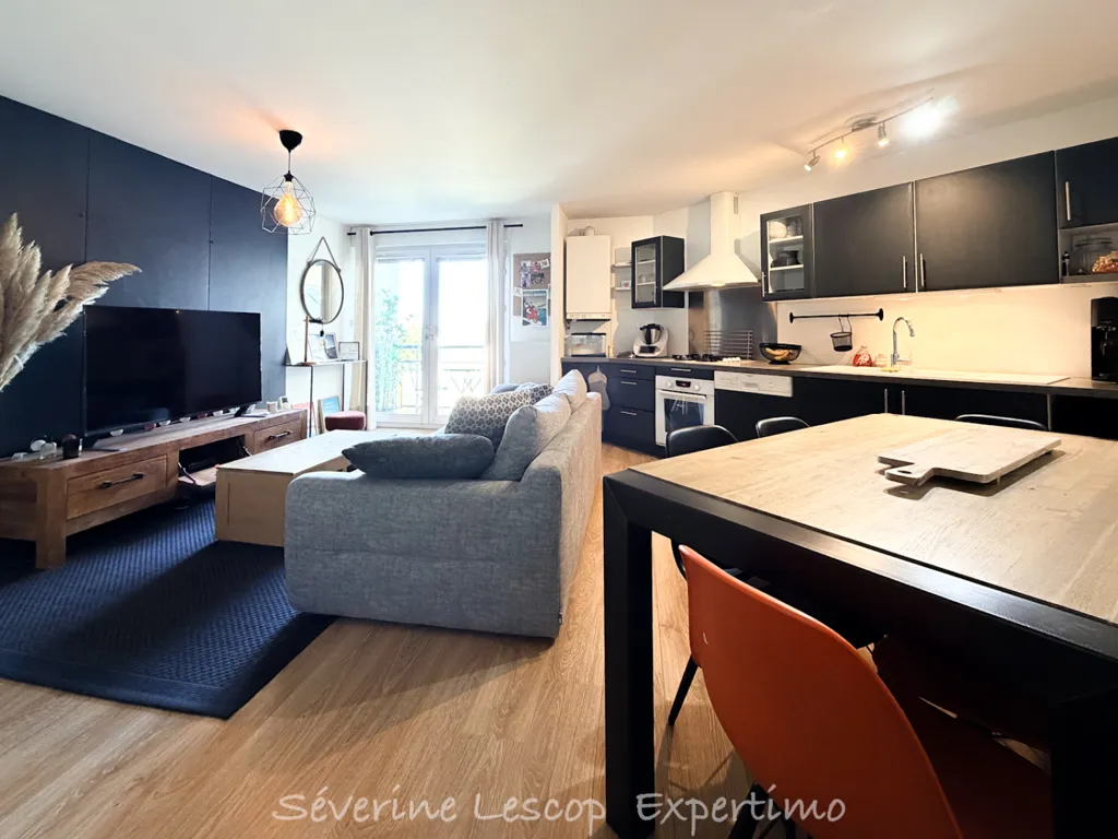 Séjour - Duplex T3 avec Terrasse à Vannes Cliscouët