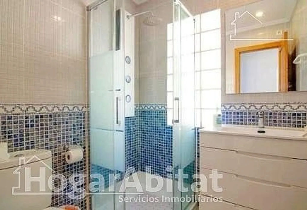 Bathrooms - Refurbished Bungalow with Pool in Calpe