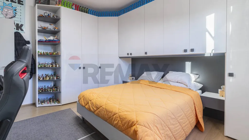 Magamistoad - Rearranged Apartment with Balcony in Modena