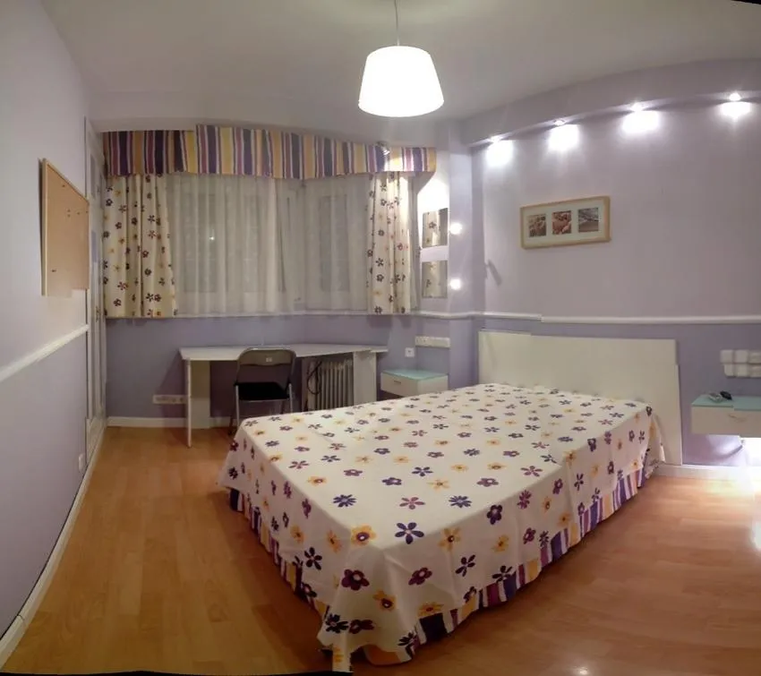 Magamistoad - Student-Friendly Flat with Terrace in Granada