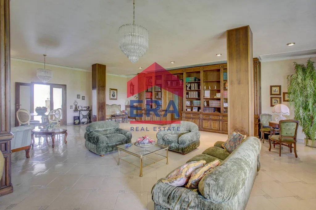 Séjour - Villa with 4.5-Hectare Park in Ardea