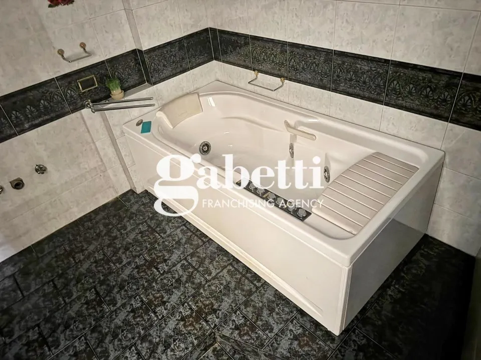 Bagni - Apartment with City Views on Via Prenestina, Rome