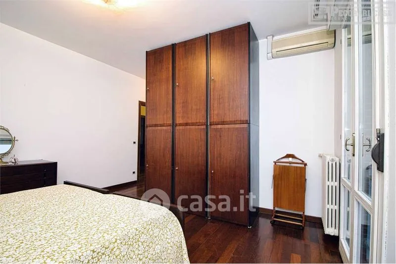 Magamistoad - Semi-detached Villa with Garden in Torrenova, Modena