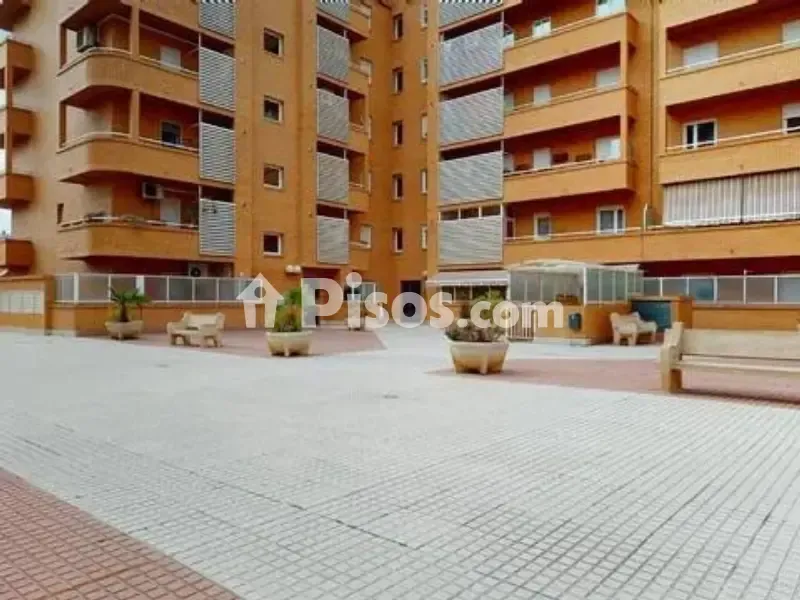 Giardino - Bright Apartment with Terrace in Valdefierro