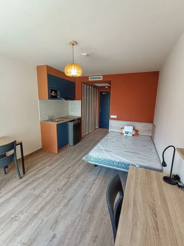 Chambres - Student Studio with Air Conditioning in Poblats Marítims