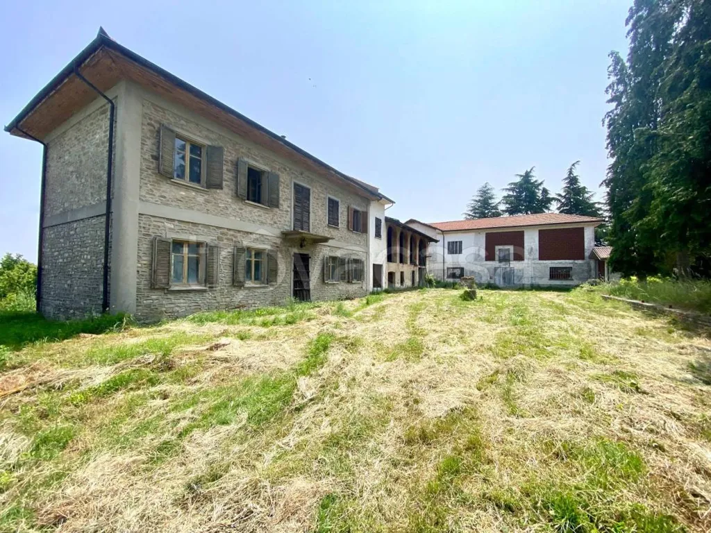 Extérieur - Ex-Stable with Garden and Pool in Serravalle Langhe