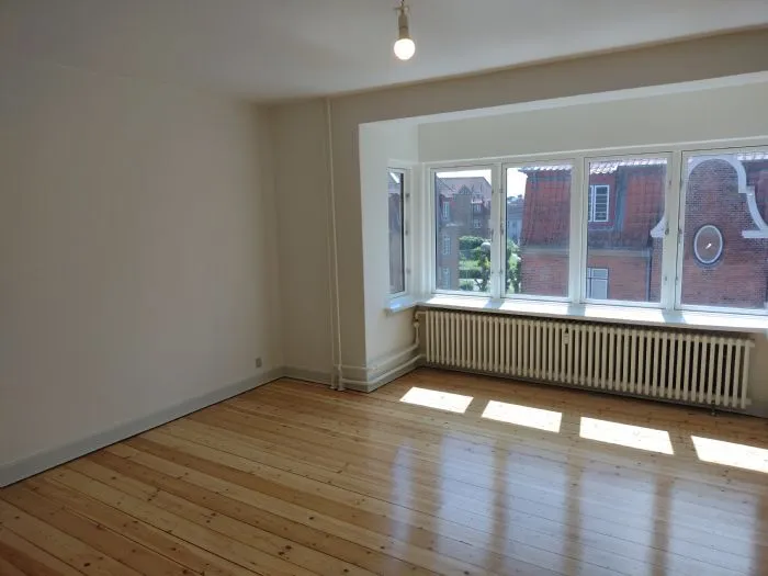 Pièces - Renovated Flat with Terrace in Odense C