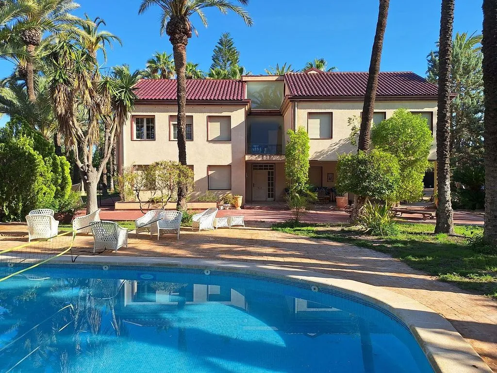 Bassein - Detached House with Spa in Elche