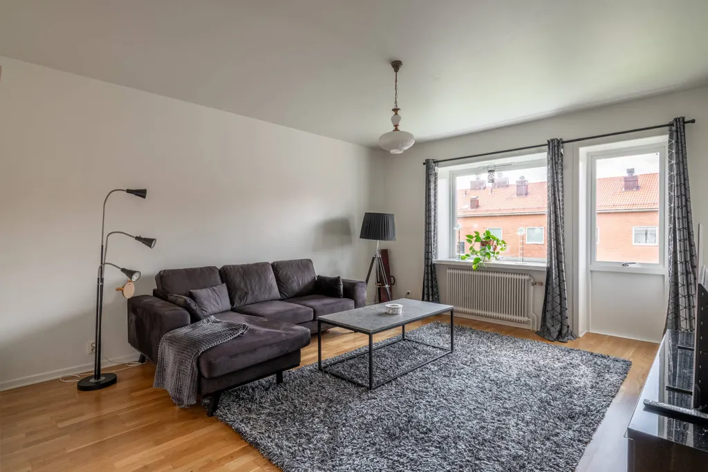 Séjour - Spacious 2-Bedroom Apartment with Lift in Borås