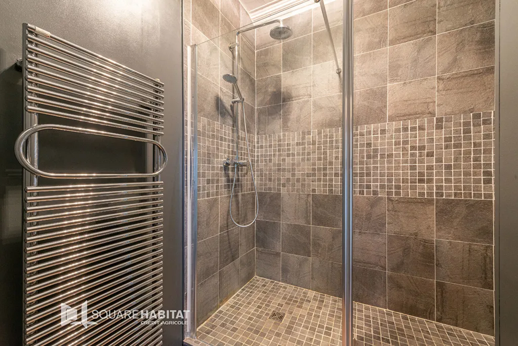 Badezimmer - Charming 3-Bedroom Flat in Valenciennes
