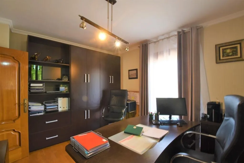 Kabinet - Luxury Detached House with Pool in Quesada