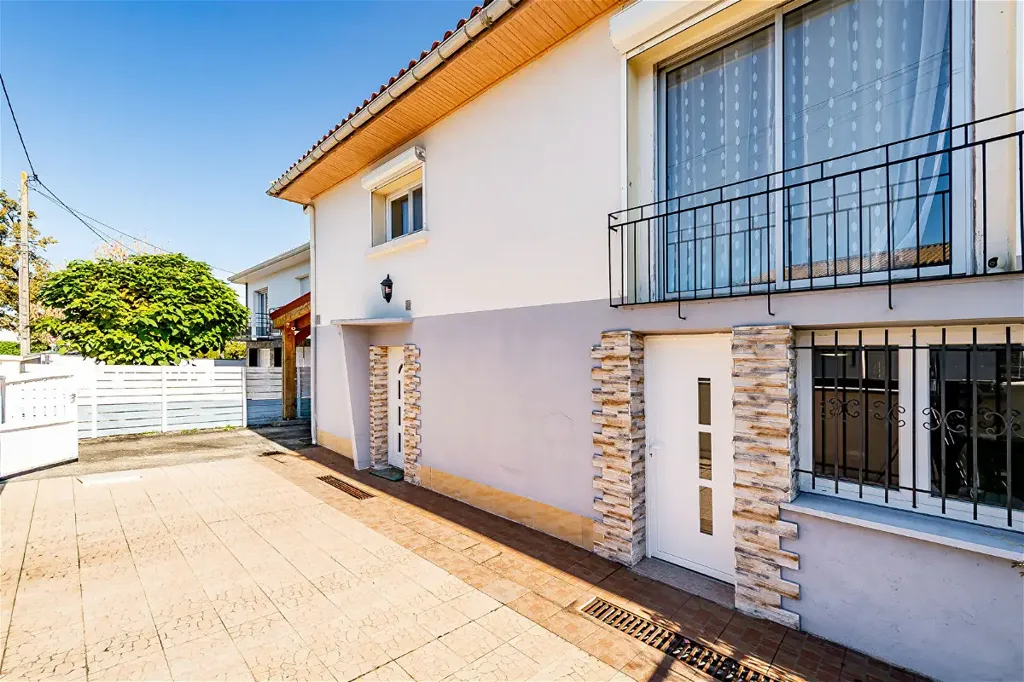 Maison 8 pièces à Eysines