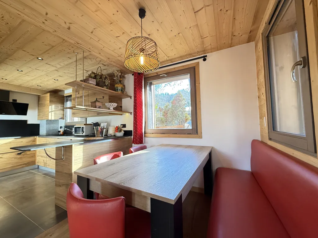 Söögituba - Alpine Chalet with Aravis View in Combloux