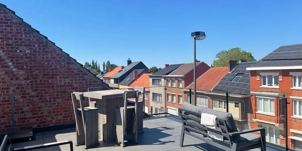 Terrasse - Appartement Énergétique avec Terrasse à Borgloon