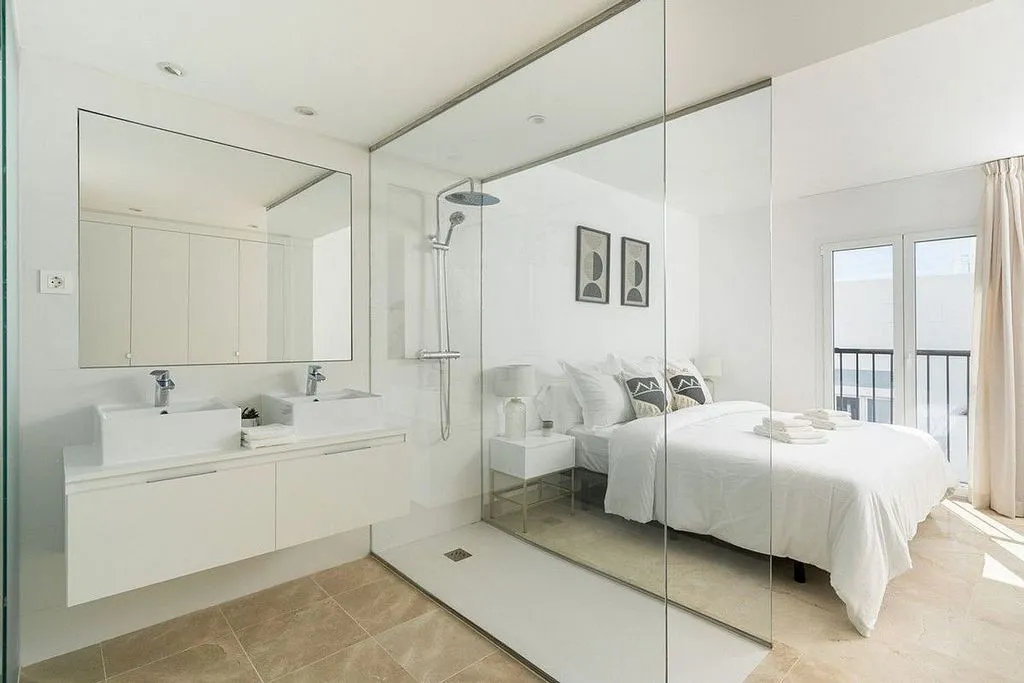 Salles de bain - Duplex with Pool and Terrace in Benahavís
