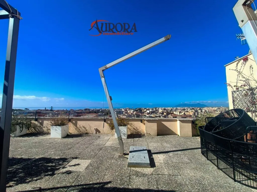 Terrasse - Historic Apartment with Terracina View