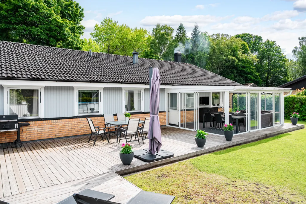 Terrasse - Charming Villa with Garden in Västra Torup