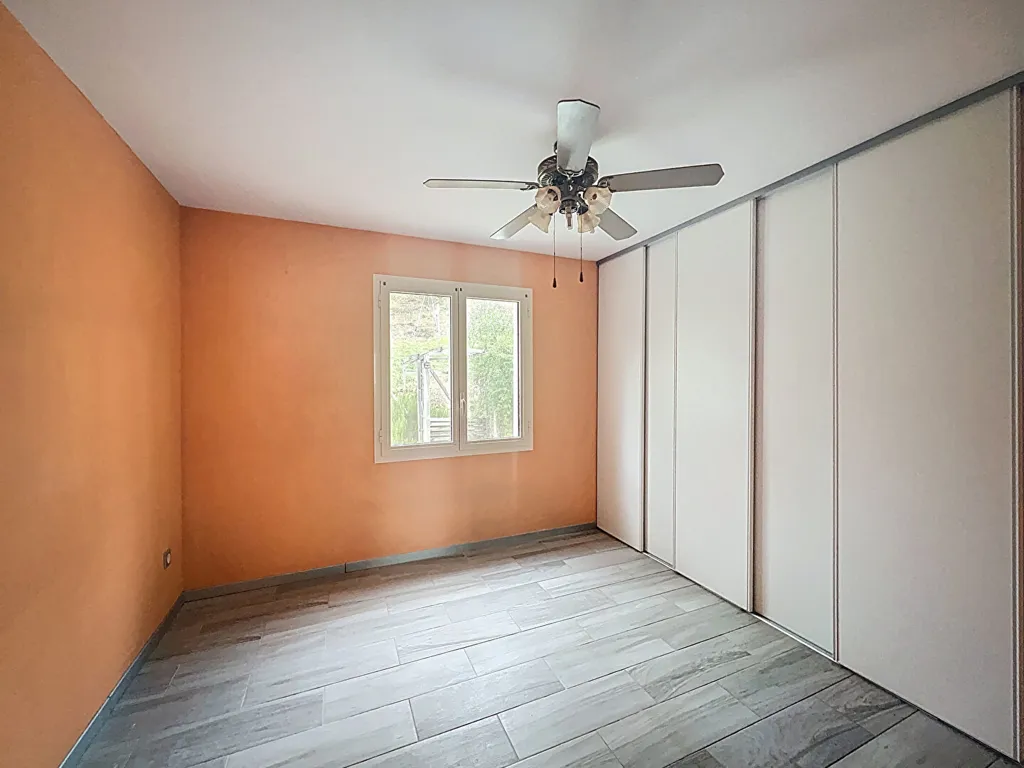 Chambres - Maison Contemporaine avec Piscine à Ledat