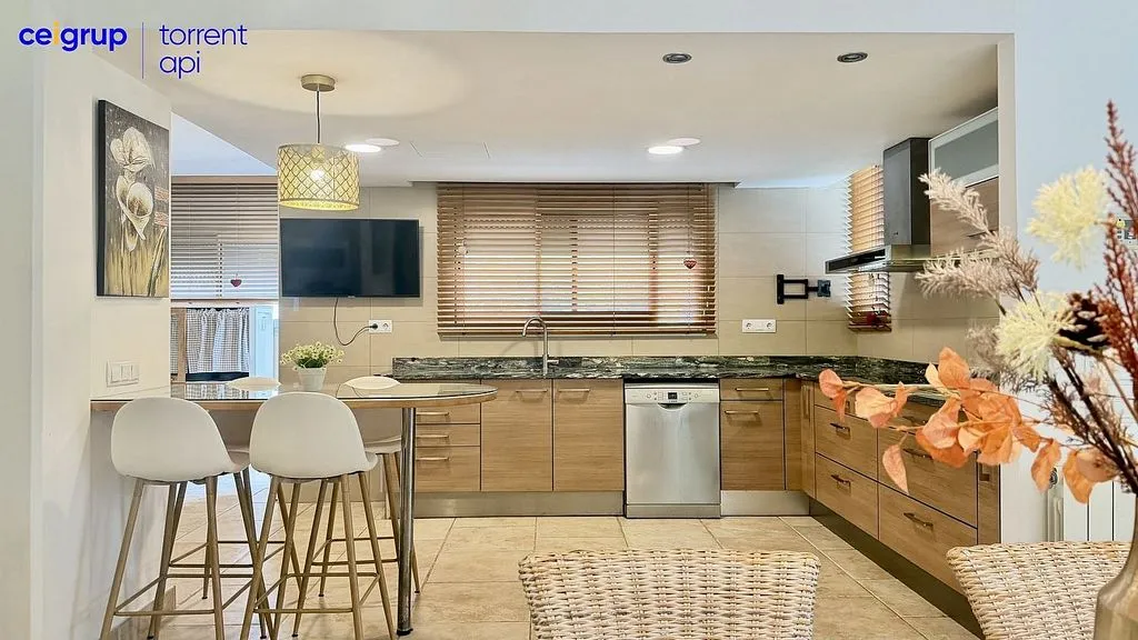 Cuisine - Luxury Detached House with Pool in L'Escala