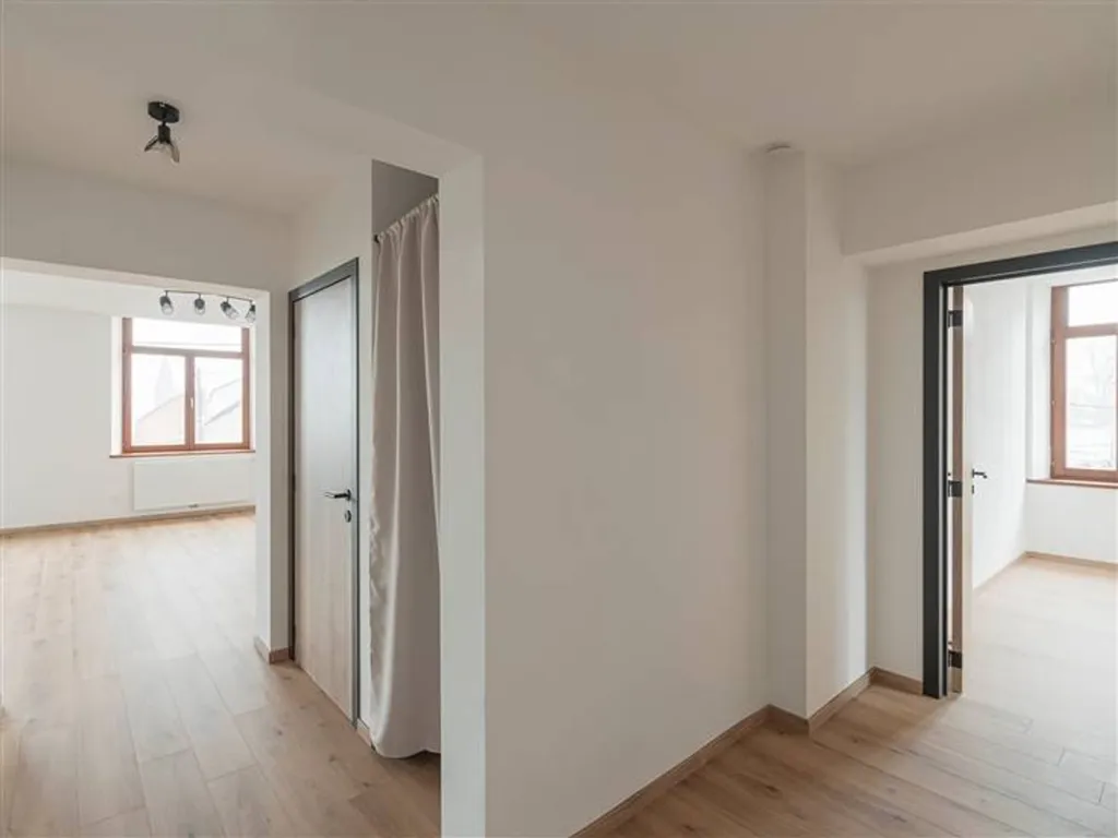 other_room