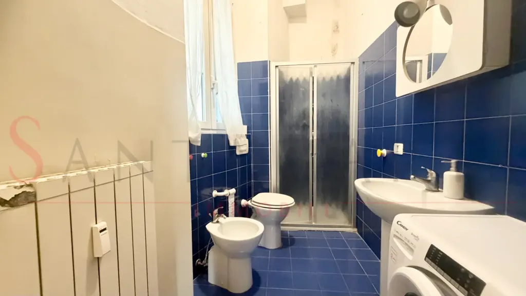 Vannitoad - Rented Triplex with Parquet Floors in Milan