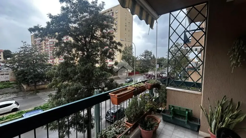 Balcon - Apartment with Balcony in Palermo