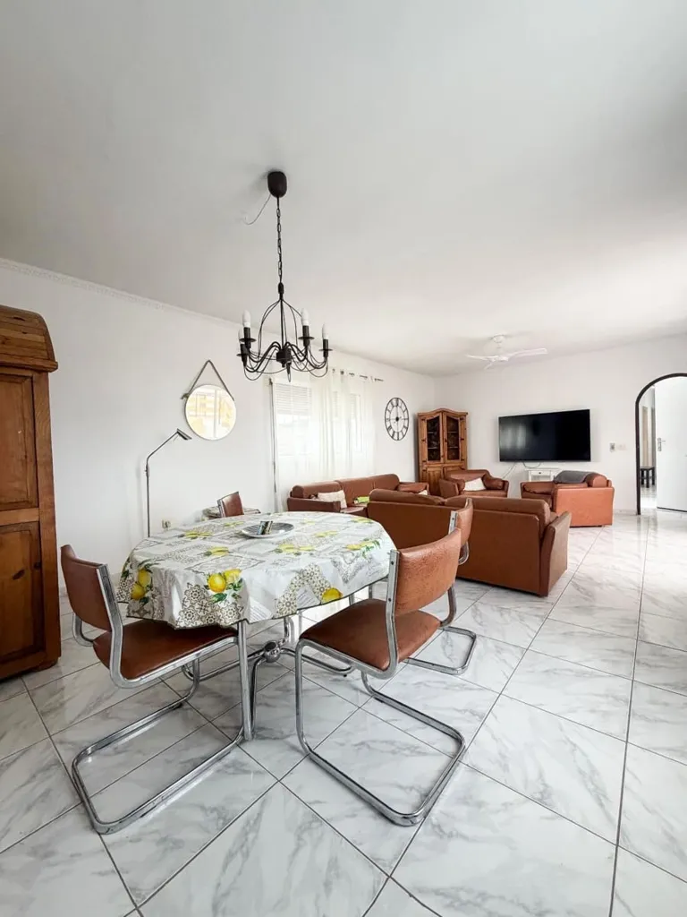 Salle à manger - Apartment with Sea View and Pool in Montaña la Data