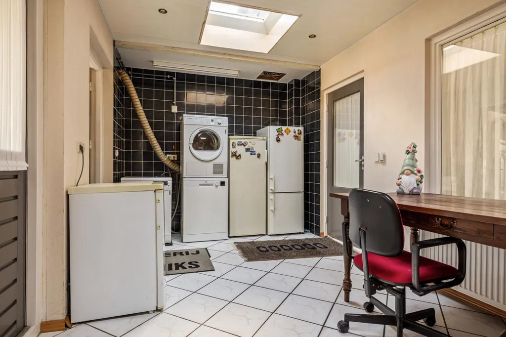 Utility Room - 6-room house in Boxtel