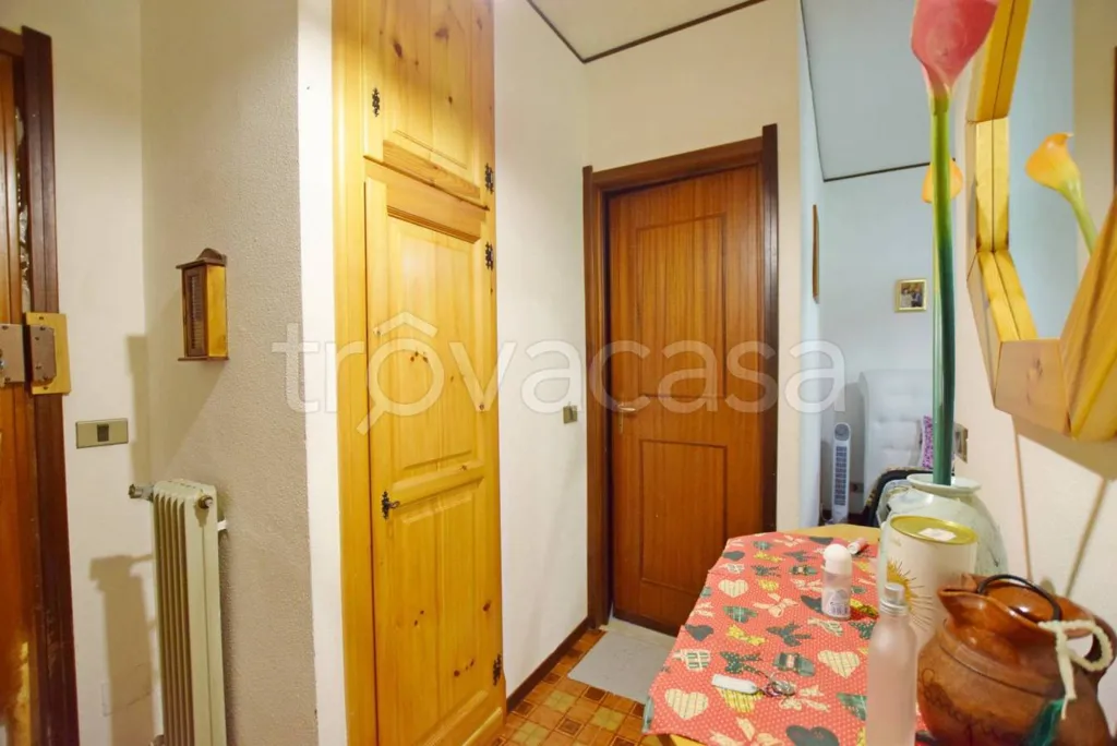 Esik - Studio Apartment with Terrace in Frabosa Sottana