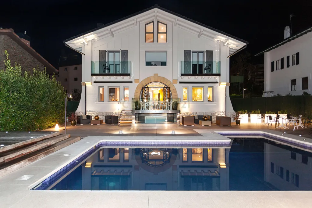 pool_area