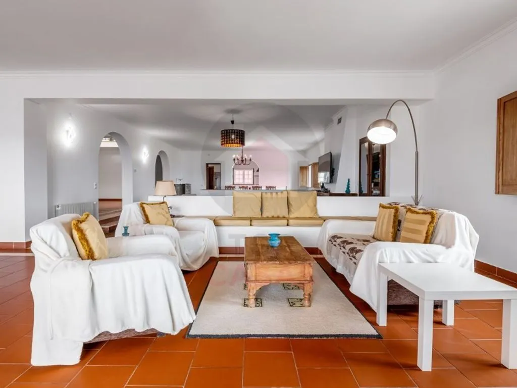 Elutuba - Detached House with Pool and Lagoon Views in Caldas da Rainha