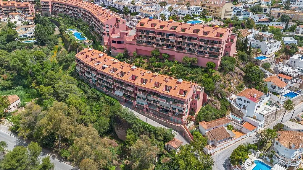 Õhuvaade - 3-Bed Apartment with Pool in Torreblanca, Fuengirola