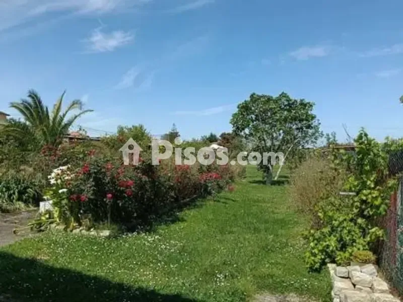 Aed - Chalet with Garden in Coirós de Arriba