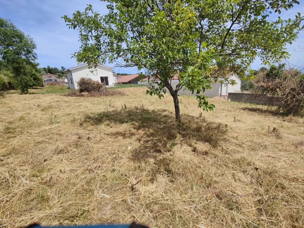 Aed - Buildable Land with Alpine View in Véranne
