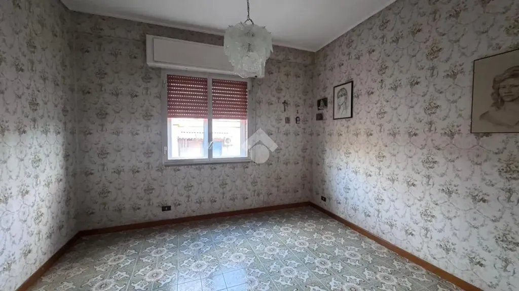 other_room
