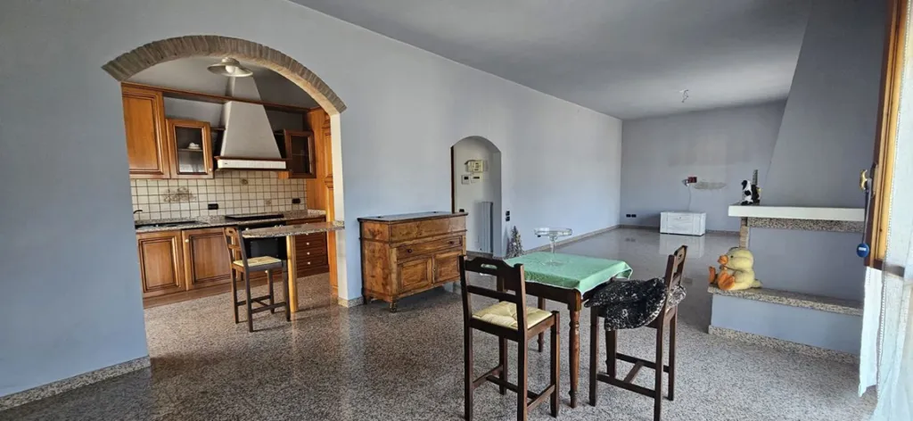 Salle à manger - Apartment with Balcony in Forlì