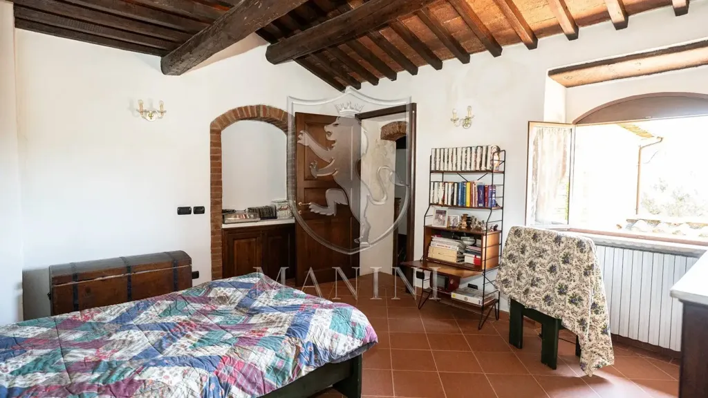 Chambres - Historic Castle with Garden in Sinalunga