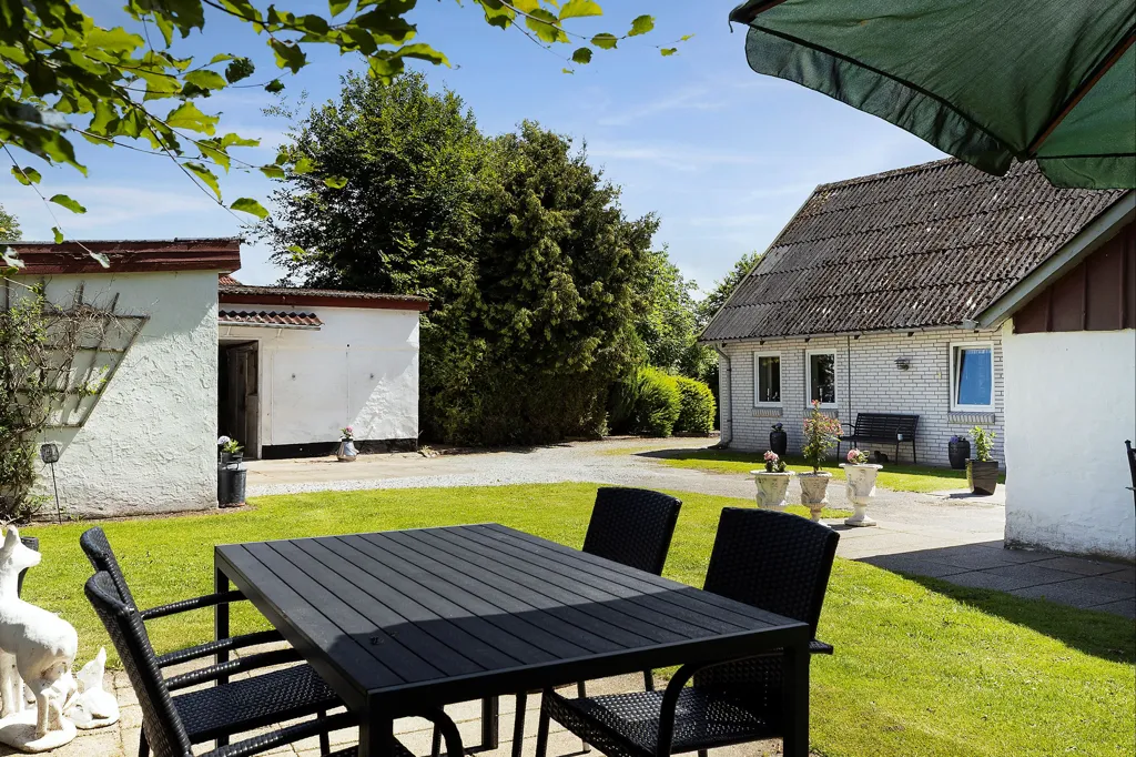 Aed - Villa with Forest Garden in Hollenstedvej
