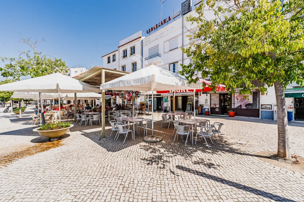 Snack-Bar with Esplanade in Alcácer do Sal