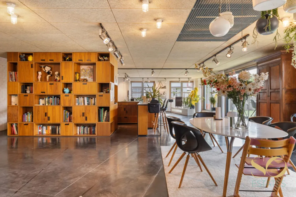 Dining Room - Duplex Loft with Terrace in Brussels