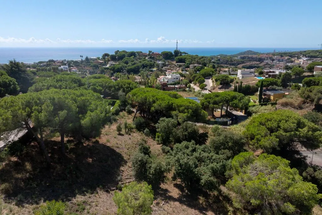 Large Plot in Rocaferrera, Sant Andreu de Llavaneres