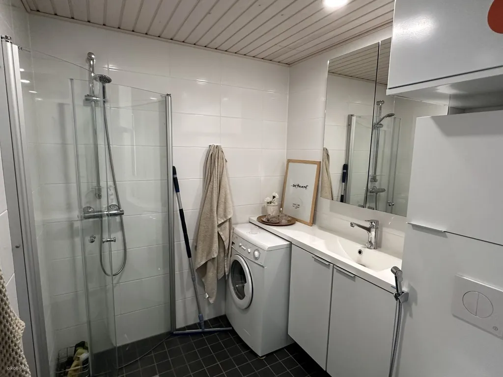 Vannitoad - Apartment with Balcony in Oulu's Toppilansalmi