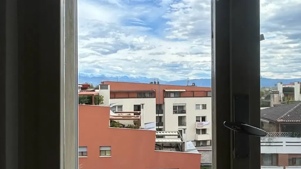 Balcon - Three-Bedroom Apartment with Panoramic View in Udine