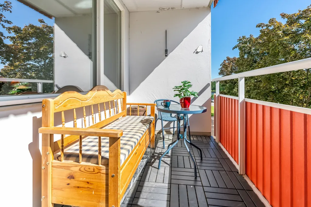 Rõdu - One-Bedroom Flat with Balcony in Herrhagen
