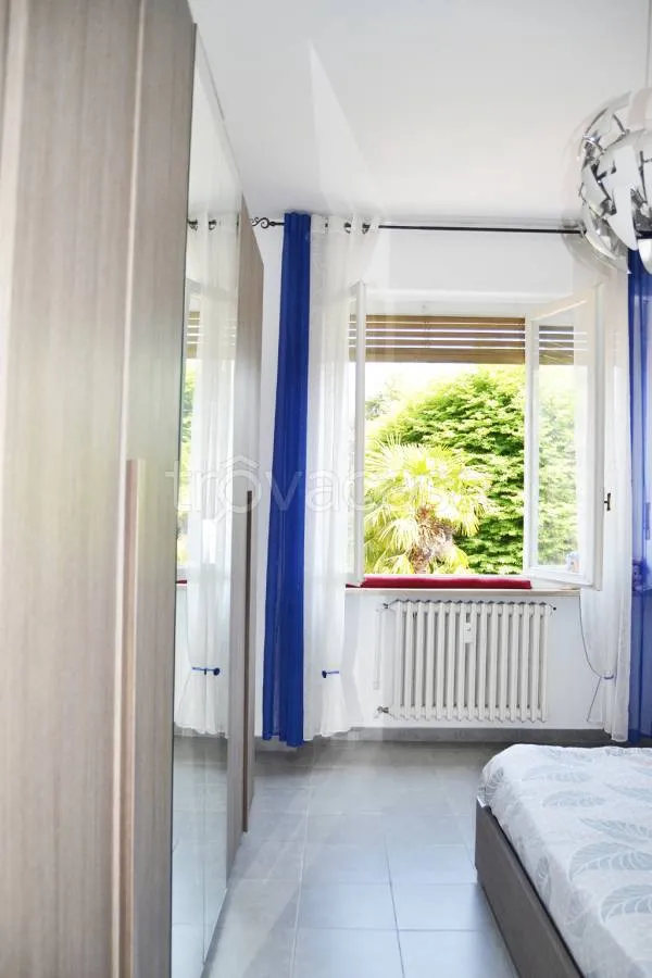 Chambres - Apartment with Balcony in Central Rivoli