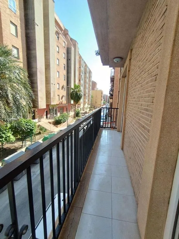 Balcon - Furnished Flat with Balcony in Murcia Centre